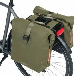 Double Sacoche Basil 41 L SoHo Nordlicht Avec éclairage Intégré 13 Double Sacoche Basil 41 L SoHo Nordlicht Avec éclairage Intégré -Remorques vélo Soldes double sacoche basil 41 l soho nordlicht avec eclairage integre full 6