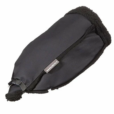 Manchons Basil Noirs En Cuir Végétal Sur Guidon Vélo 4 Manchons Basil Noirs En Cuir Végétal Sur Guidon Vélo – Image 2