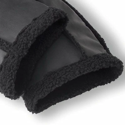 Manchons Basil Noirs En Cuir Végétal Sur Guidon Vélo 6 Manchons Basil Noirs En Cuir Végétal Sur Guidon Vélo – Image 4