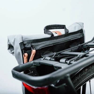MeroMero Sac à Dos Et Sacoche Vélo Mini-Squamish Mero Mero 8 MeroMero Sac à Dos Et Sacoche Vélo Mini-Squamish Mero Mero – Image 6