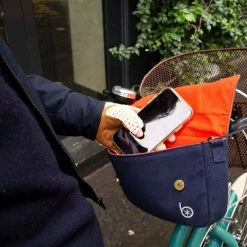 Sacoche De Guidon Convertible Sac Bandoulière Lulu Badawin 13 Sacoche De Guidon Convertible Sac Bandoulière Lulu Badawin -Remorques vélo Soldes sac de guidon velo lulu badawin 4