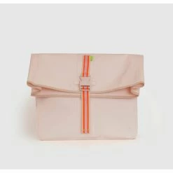 Sac De Courses Avec Son Sac Isotherme Sur Porte-bagages Houston Go Fluo 18 Sac De Courses Avec Son Sac Isotherme Sur Porte-bagages Houston Go Fluo -Remorques vélo Soldes sac shopper go fluo houston vieux rose