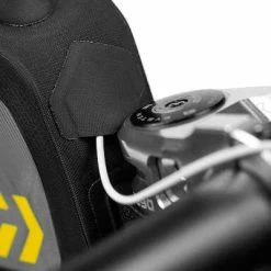 Sacoche De Cadre Bikepacking Et Gravel Backcountry Apidura 1L 10 Sacoche De Cadre Bikepacking Et Gravel Backcountry Apidura 1L -Remorques vélo Soldes sacoche de cadre bikepacking et gravel backcountry apidura 1l full 3