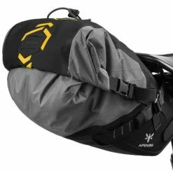 Sacoche De Selle Bikepacking 4.5L Ou 6L Backcountry Apidura 13 Sacoche De Selle Bikepacking 4.5L Ou 6L Backcountry Apidura -Remorques vélo Soldes sacoche de selle bikepacking 4 5l ou 6l backcountry apidura full 5