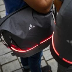 VAUDE Sacoche Vélo Modulable Porte-bagages Et Bandoulière CityMe Bike 11 VAUDE Sacoche Vélo Modulable Porte-bagages Et Bandoulière CityMe Bike -Remorques vélo Soldes sacoche velo modulable porte bagages et bandouliere cityme bike full 5