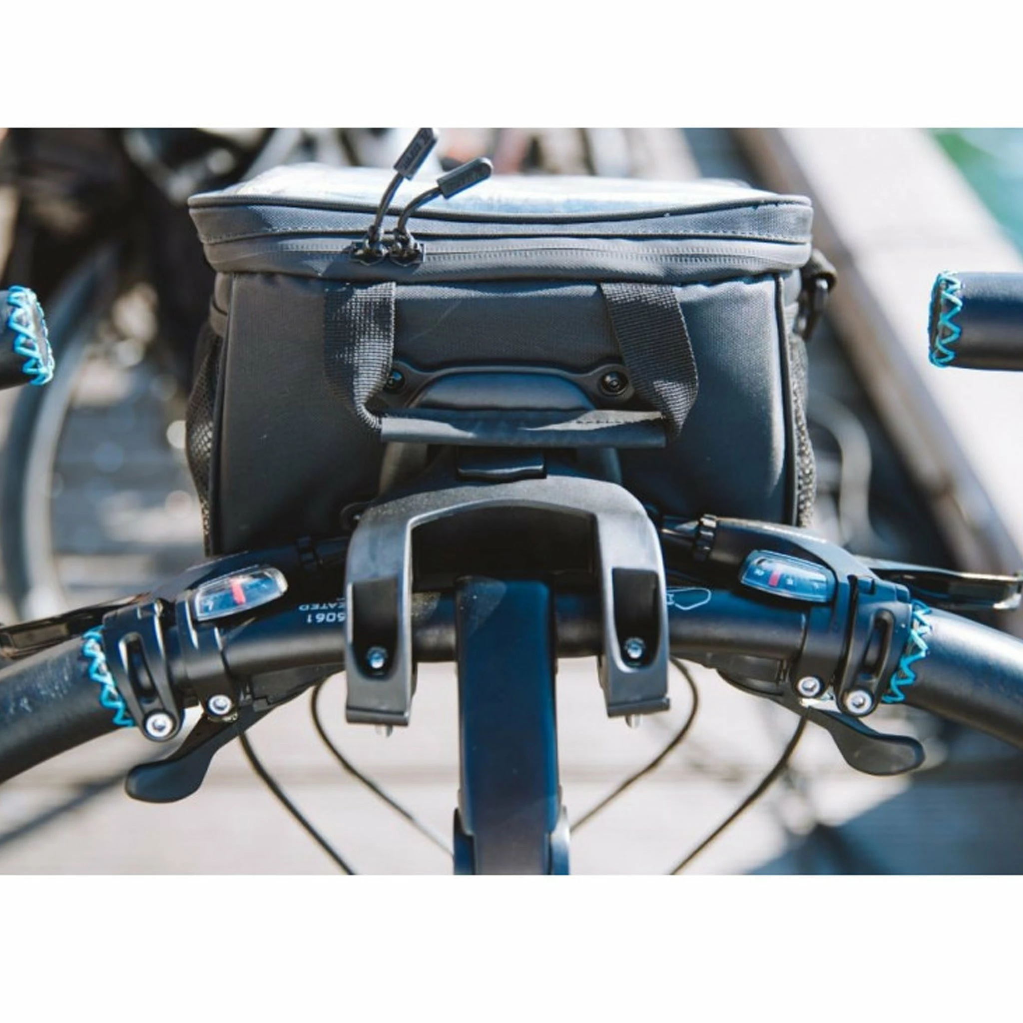 ZEFAL Sacoche Guidon Zéfal Avec Porte-carte 7L 7 ZEFAL Sacoche Guidon Zéfal Avec Porte-carte 7L – Image 5