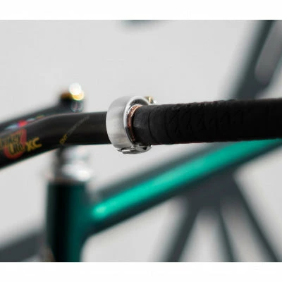 Sonnette Knog Oi Bell Luxe Argent Taille Small 4 Sonnette Knog Oi Bell Luxe Argent Taille Small – Image 2