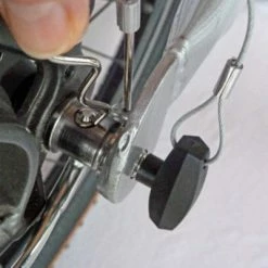 Vis à Papillon Avec Goupille Pour FollowMe 10 Vis à Papillon Avec Goupille Pour FollowMe -Remorques vélo Soldes vis a papillon avec goupille pour followme full 3